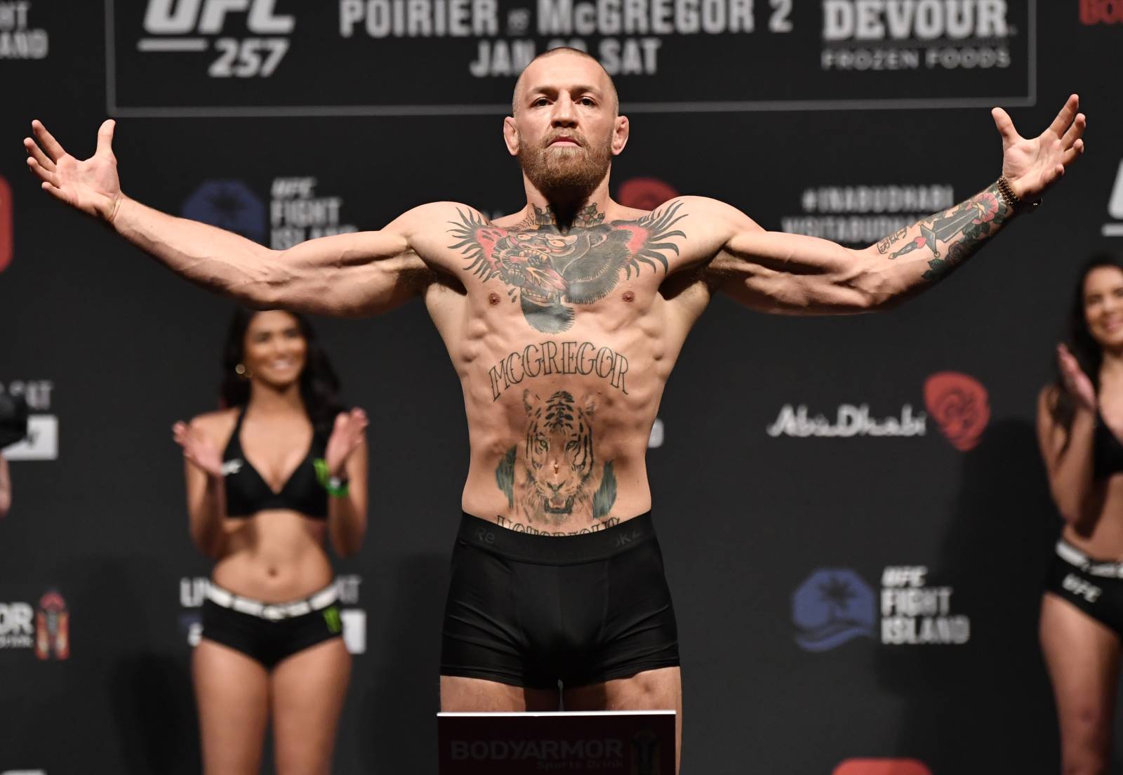 Звезда UFC Макгрегор охарактеризовал себя одним словом
